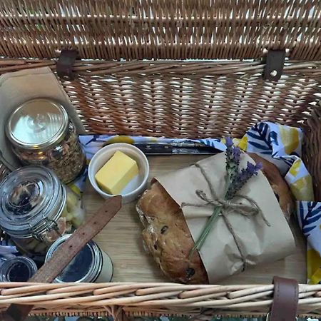 Wattle Creek Studio With Breakfast Basket Amberley エクステリア 写真